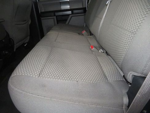 Used 2016 Ford F150 XLT w/ Equipment Group 302A Luxury AWD/4WD image 24