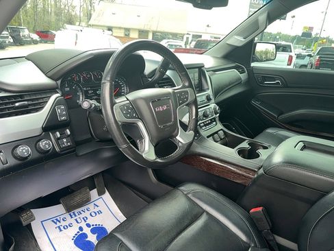 Used 2020 GMC Yukon SLT w/ HD Trailering Package image 23