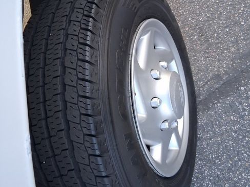 Used 2013 Ford E-150 and Econoline 150 w/ PWR Group image 21