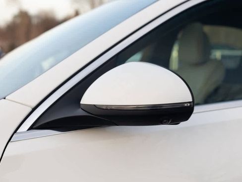 Used 2023 Mercedes-Benz C 300 4MATIC Sedan image 41