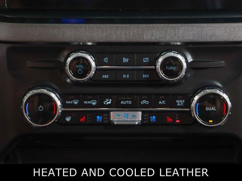 Used 2024 Ford F250 Platinum w/ FX4 Off-Road Package image 22