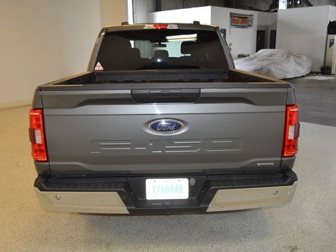 Used 2023 Ford F150 XLT image 4