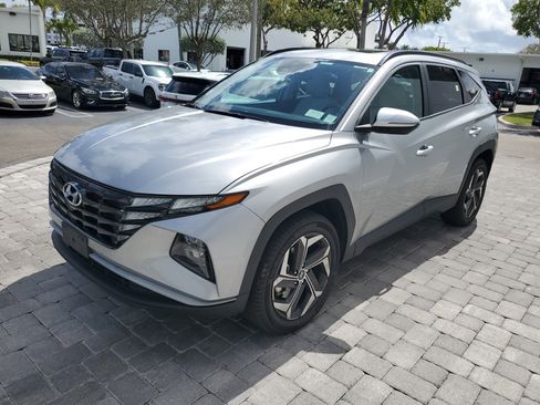 Used 2024 Hyundai Tucson SEL w/ Convenience Package image 2