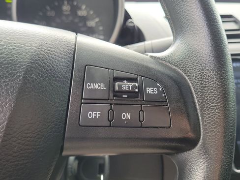 Used 2010 MAZDA MAZDA3 i Touring FWD image 22