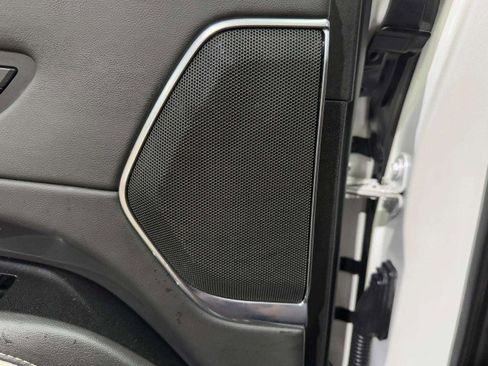 Used 2021 Cadillac Escalade Luxury image 49