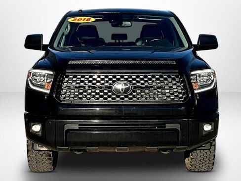 Used 2018 Toyota Tundra SR5 image 2
