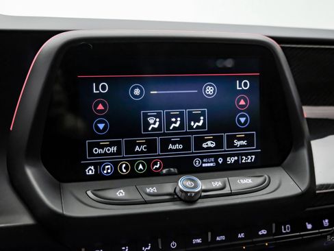 Used 2021 Chevrolet Camaro ZL1 image 63