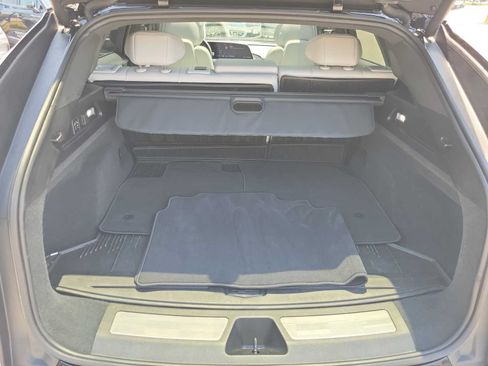 Used 2024 Cadillac Lyriq Sport RWD image 6