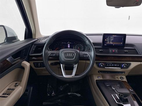 Used 2020 Audi Q5 2.0T Premium image 21