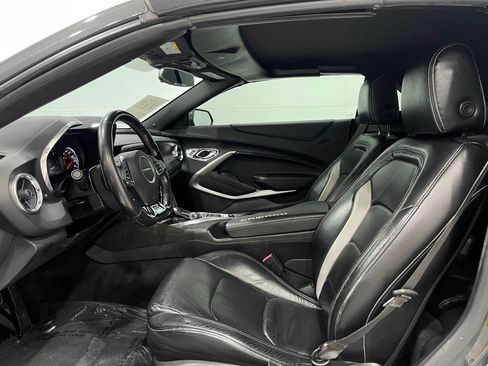 Used 2018 Chevrolet Camaro LT w/ RS Package RWD image 11