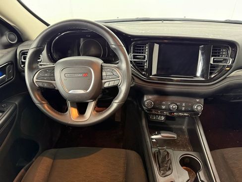 Used 2022 Dodge Durango SXT image 3