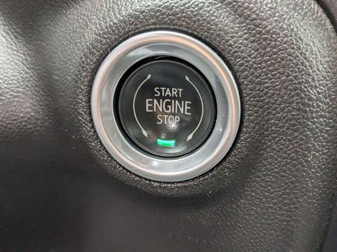 Used 2020 Chevrolet Silverado 1500 High Country w/ Technology Package image 28