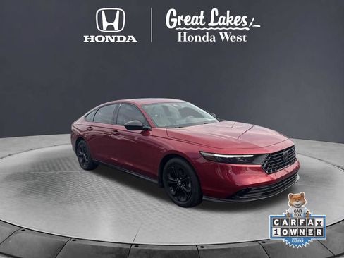 Certified 2025 Honda Accord SE image 5