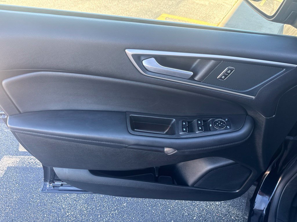 Used 2024 Ford Edge SEL AWD/4WD image 20