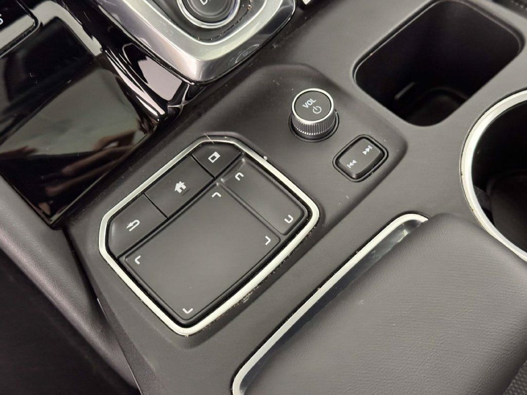 Used 2024 Acura MDX w/ Technology Package AWD/4WD image 30
