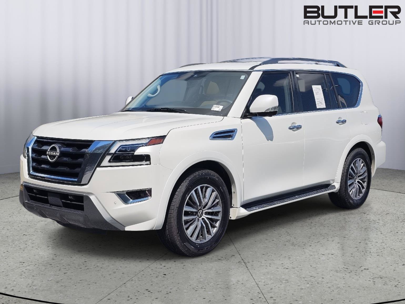 Used 2023 Nissan Armada SL w/ Captain's Chairs Package AWD/4WD image 1