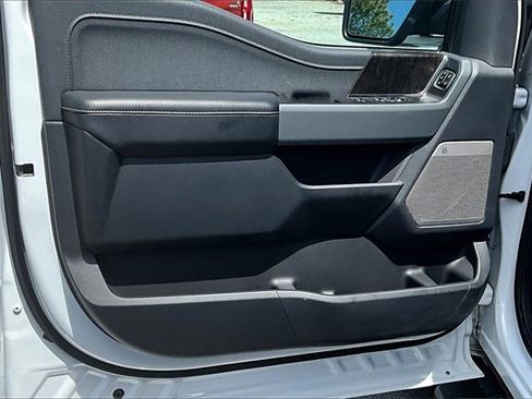 Used 2023 Ford F150 Lariat image 18