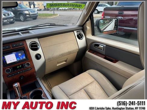 Used 2010 Ford Expedition Eddie Bauer image 14