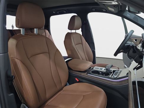 Certified 2025 Audi Q7 2.0T Premium Plus w/ Premium Plus Package image 10
