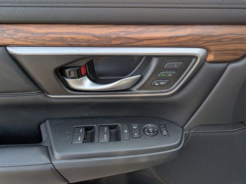Used 2018 Honda CR-V EX-L image 19