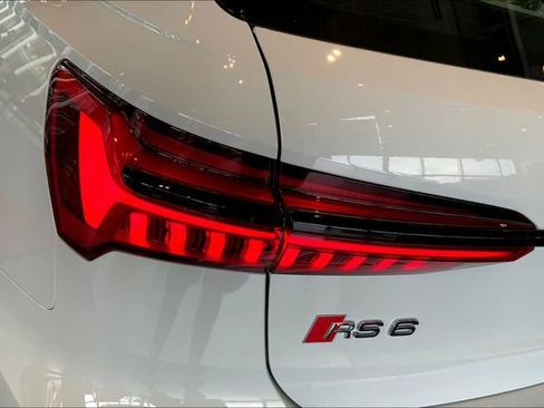 Certified 2025 Audi RS 6 performance w/ Executive Package image 29