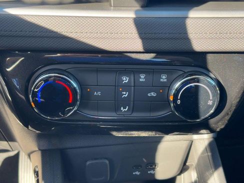 New 2026 Chevrolet TrailBlazer LT w/ Driver Confidence Package image 18