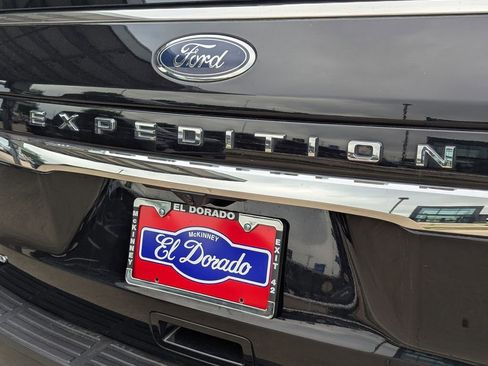 Used 2024 Ford Expedition Limited AWD/4WD image 35