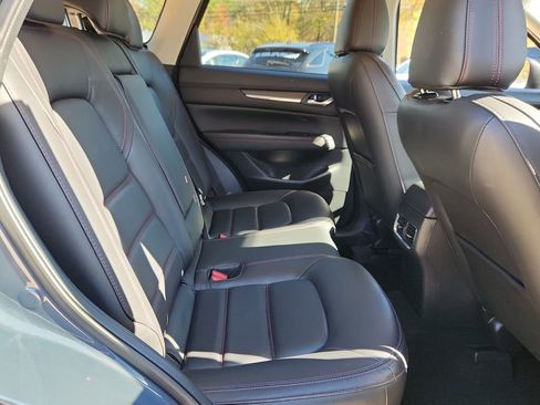 Used 2024 MAZDA CX-5 Carbon Edition image 17