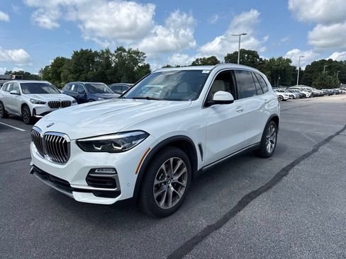 Used 2019 BMW X5 xDrive40i AWD/4WD image 3
