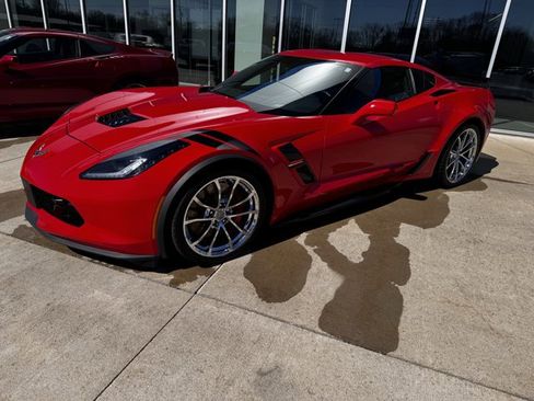 Used 2018 Chevrolet Corvette Grand Sport image 5