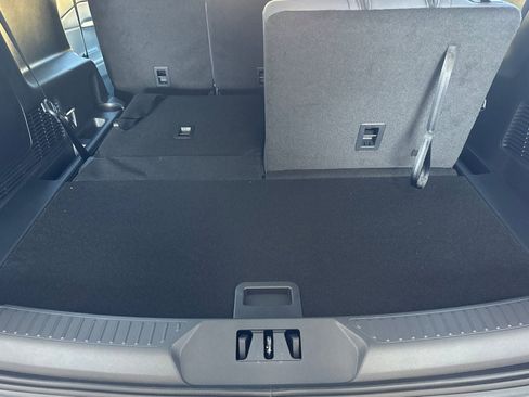 New 2026 Ford Explorer Active RWD image 17