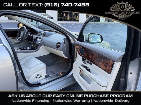 Used 2011 Jaguar XJ RWD image 10