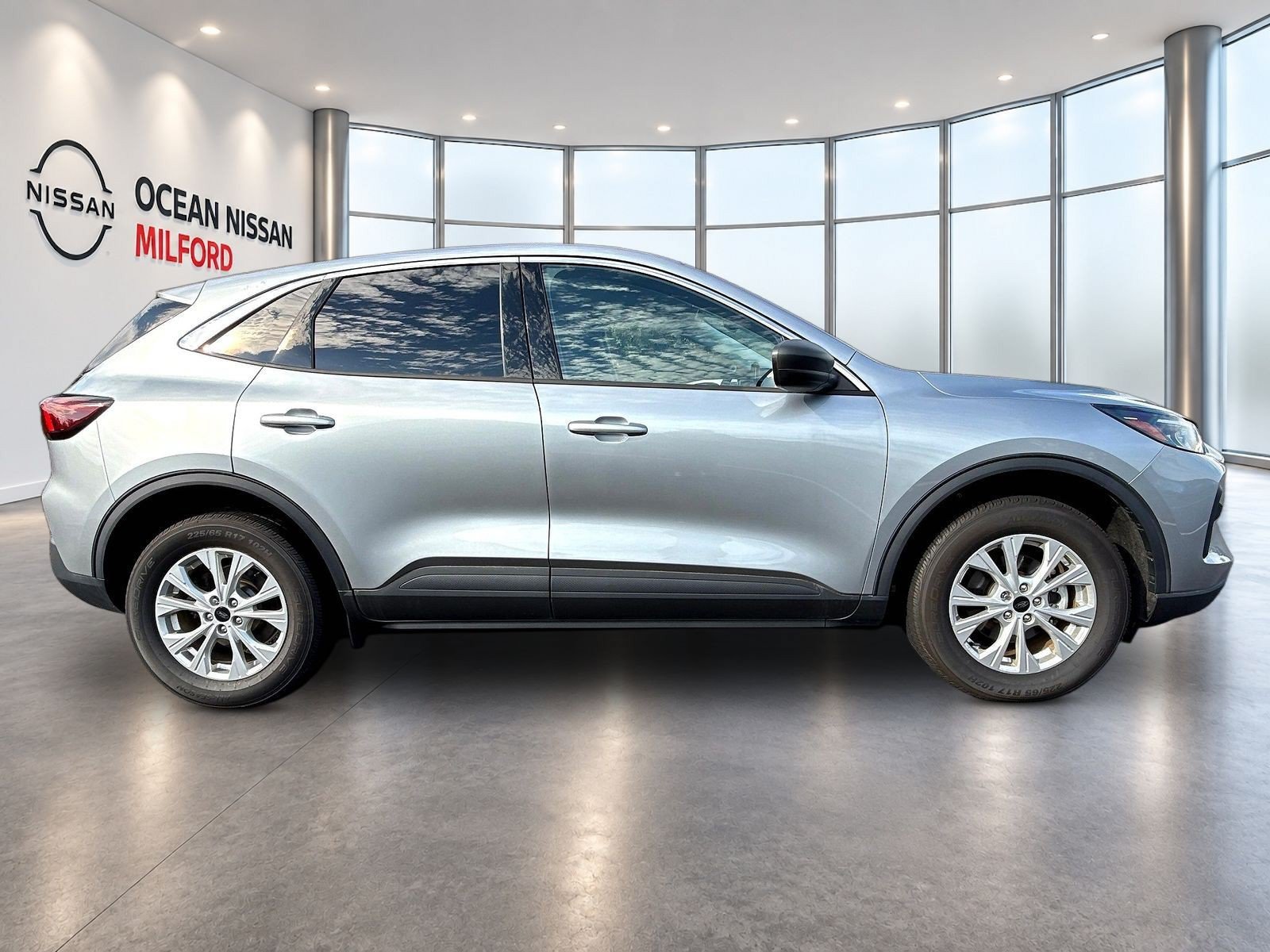 Used 2023 Ford Escape Active AWD/4WD image 4