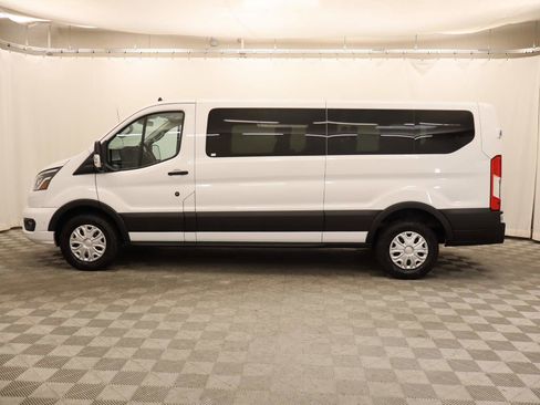 Used 2023 Ford Transit 350 XLT image 2