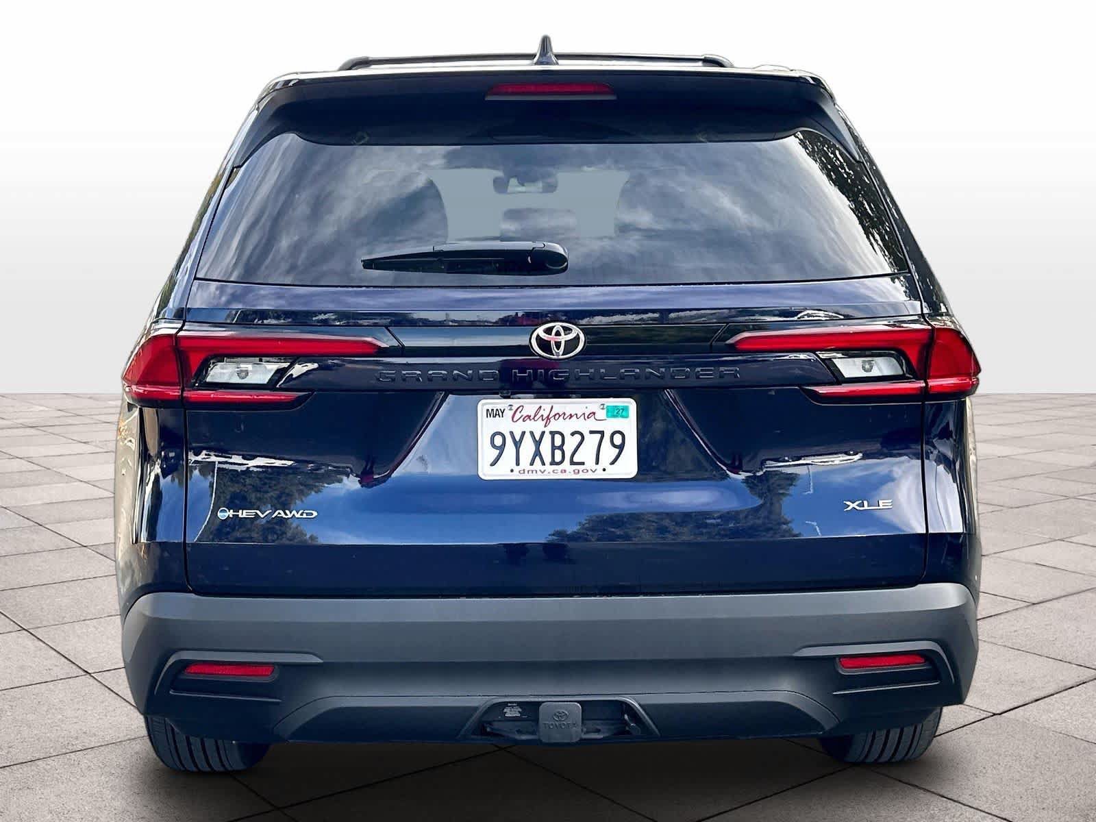 Used 2026 Toyota Grand Highlander AWD Hybrid image 8
