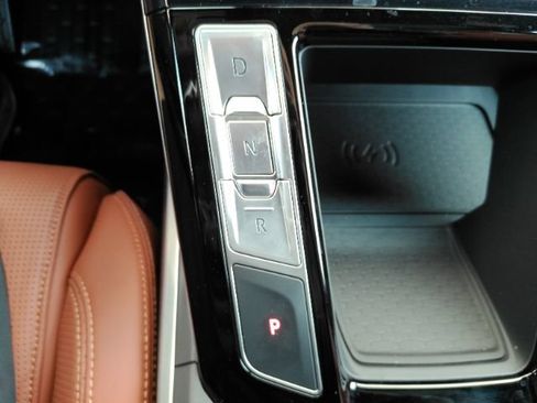 Used 2024 Jaguar I-PACE R-Dynamic HSE AWD/4WD image 48