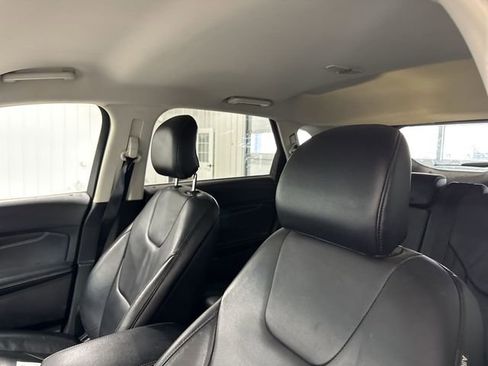 Used 2016 Ford Edge Titanium w/ Technology Package image 15