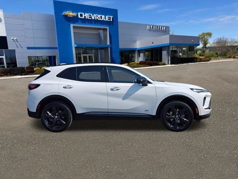 Used 2025 Buick Envision Sport Touring AWD/4WD image 26