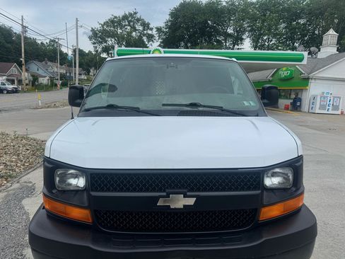 Used 2007 Chevrolet Express 2500 RWD image 7