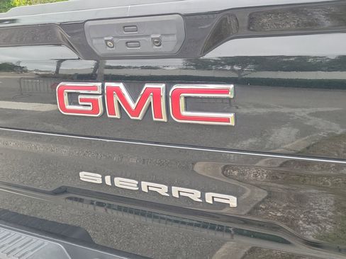 Used 2019 GMC Sierra 1500 SLT w/ SLT Premium Plus Package AWD/4WD image 22