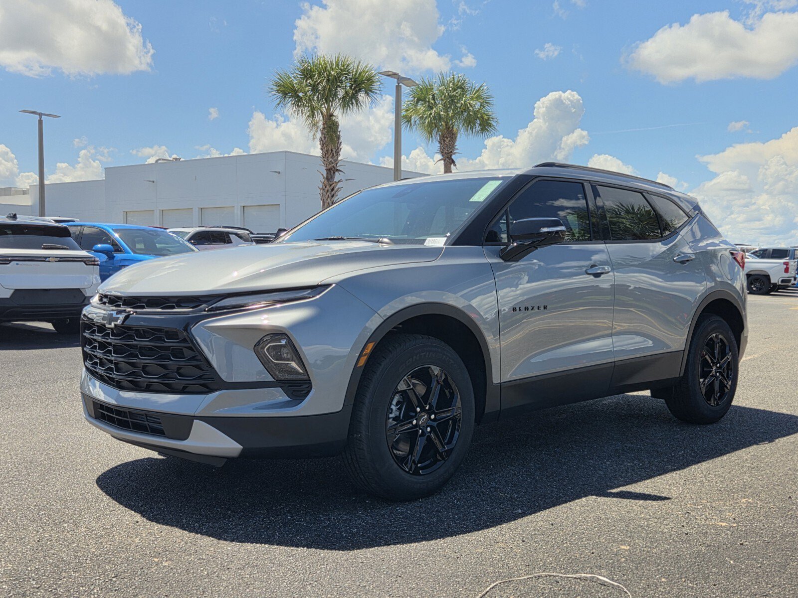 New 2026 Chevrolet Blazer LT w/ Sound & Technology Package FWD image 2