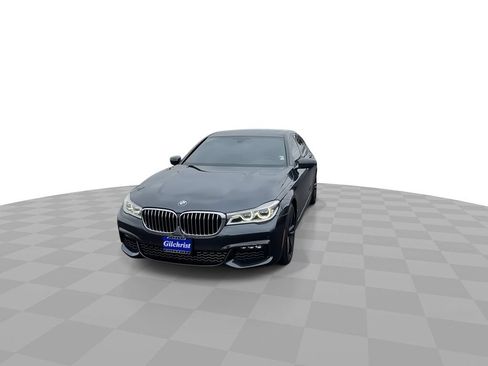 Used 2016 BMW 750i xDrive AWD/4WD image 3