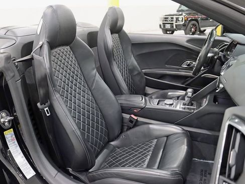 Used 2017 Audi R8 V10 AWD/4WD image 29