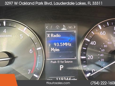 Used 2016 Lexus GS 200t RWD image 59