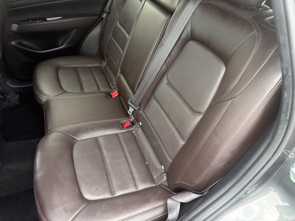 Used 2021 MAZDA CX-5 Signature AWD/4WD image 31