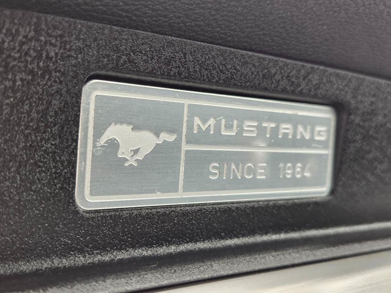 Used 2016 Ford Mustang Premium RWD image 28
