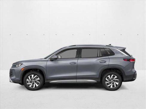 New 2026 Volkswagen Tiguan S image 3