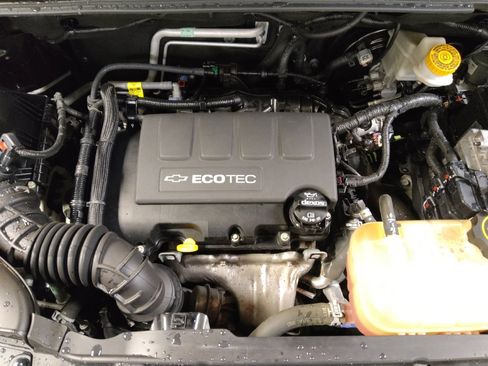 Used 2020 Chevrolet Trax LS w/ Tint and Cruise Package image 30