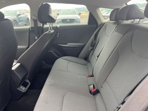 Used 2025 Kia K4 FWD image 24