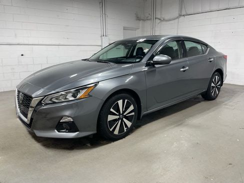 Used 2020 Nissan Altima 2.5 SL AWD/4WD image 1